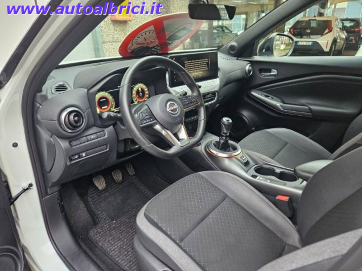 Nissan Juke 1.0 dig-t N-Connecta 114cv (16)