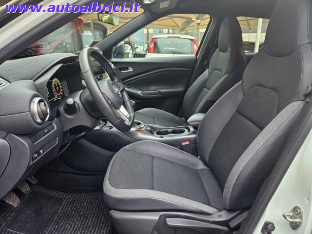 Nissan Juke 1.0 dig-t N-Connecta 114cv (17)