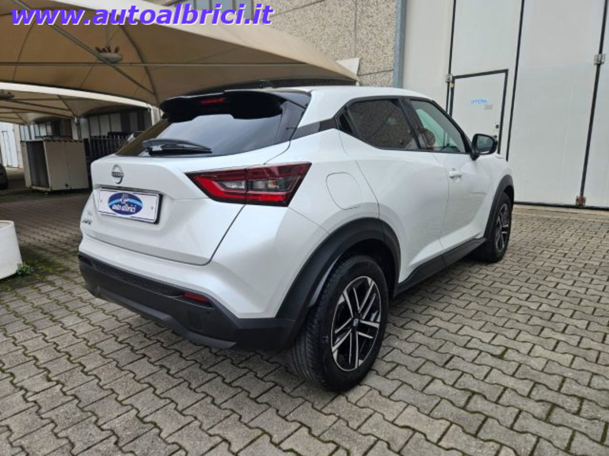 Nissan Juke 1.0 dig-t N-Connecta 114cv (9)