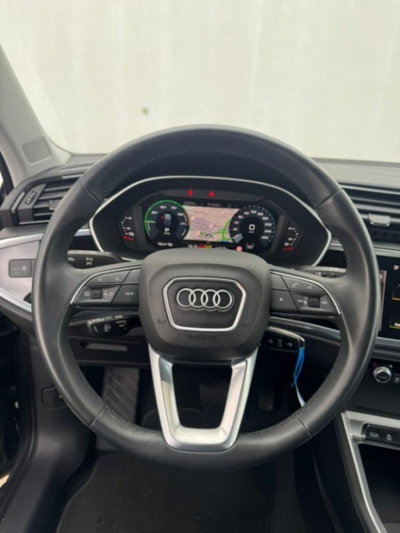 Audi Q3 Sportback 45 TFSI e S tronic Business Plus (16)