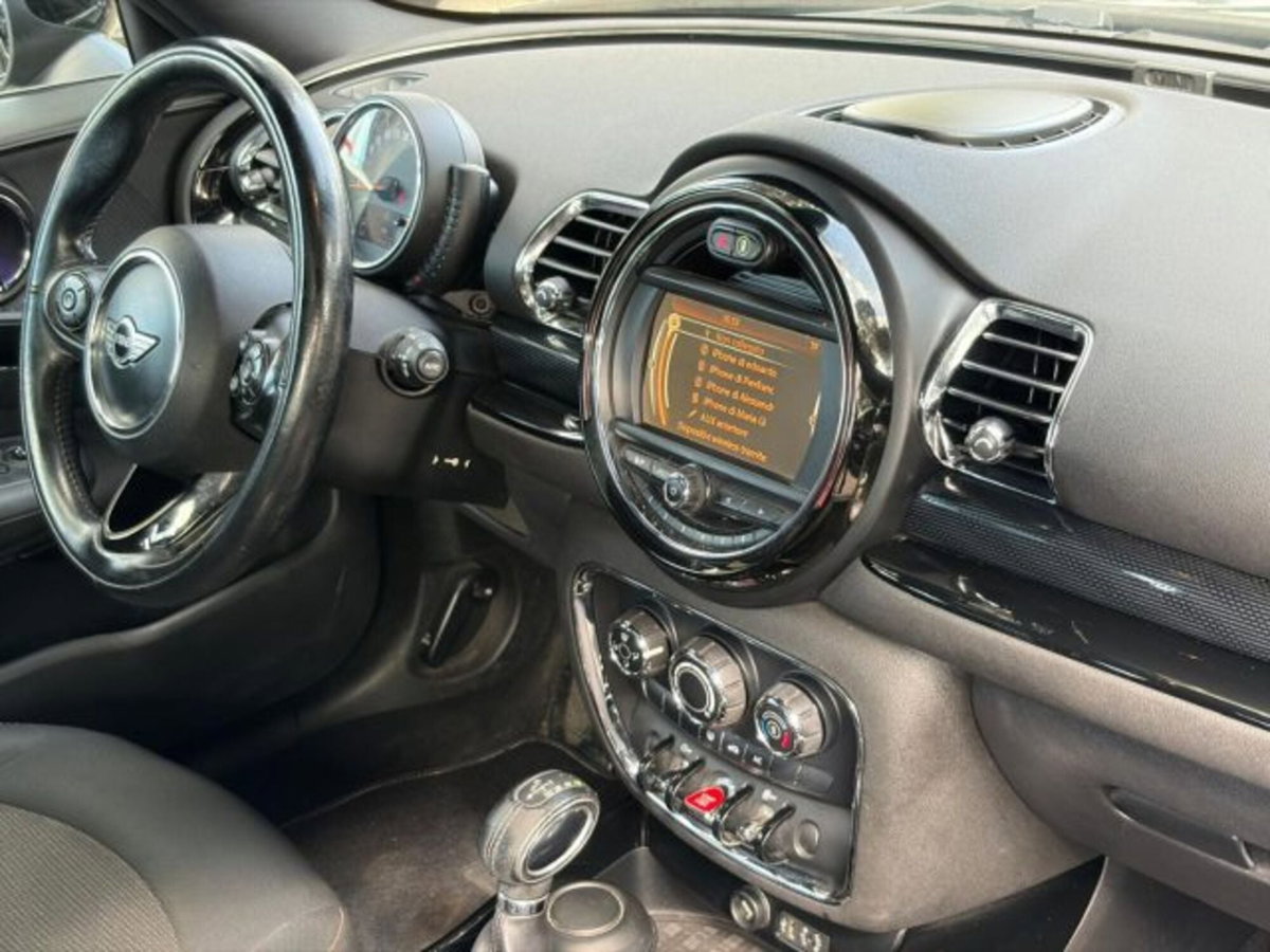 MINI Mini Clubman 2.0 Cooper D Untold Clubman (11)