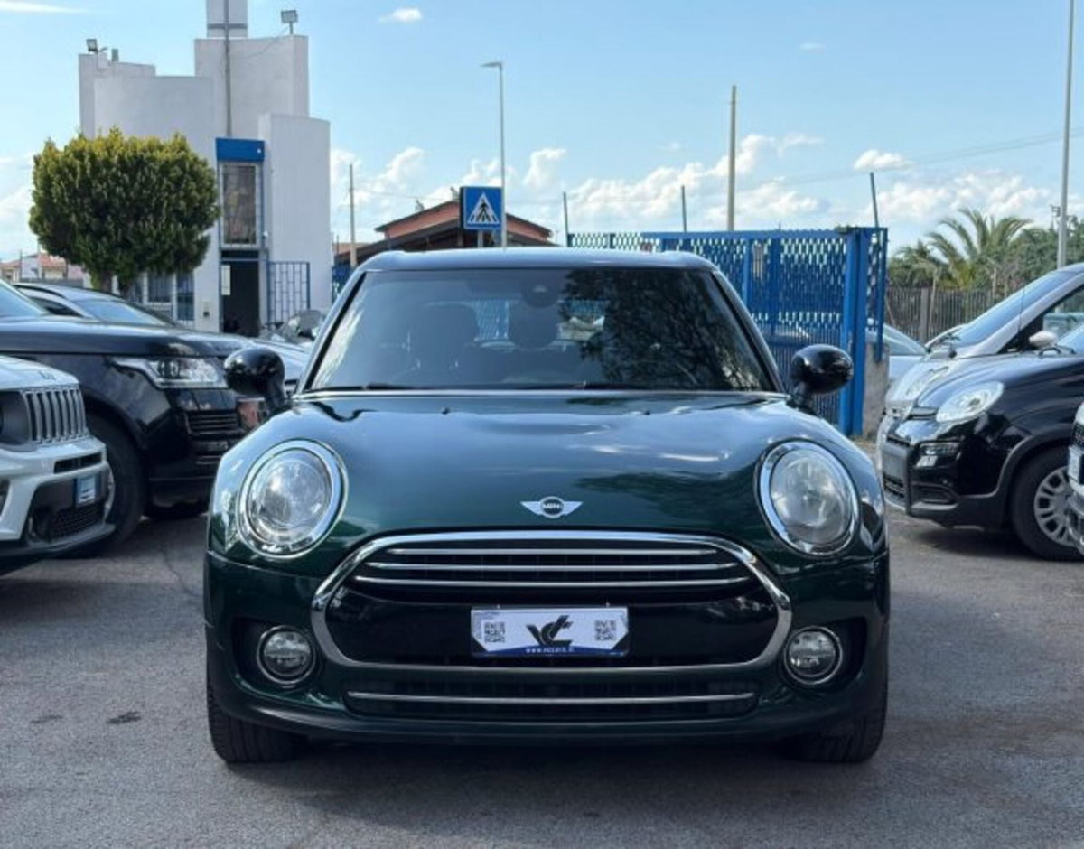 MINI Mini Clubman 2.0 Cooper D Untold Clubman (2)