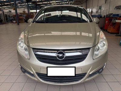 Opel Corsa 1.3 CDTI 75CV 5 porte Cosmo usata