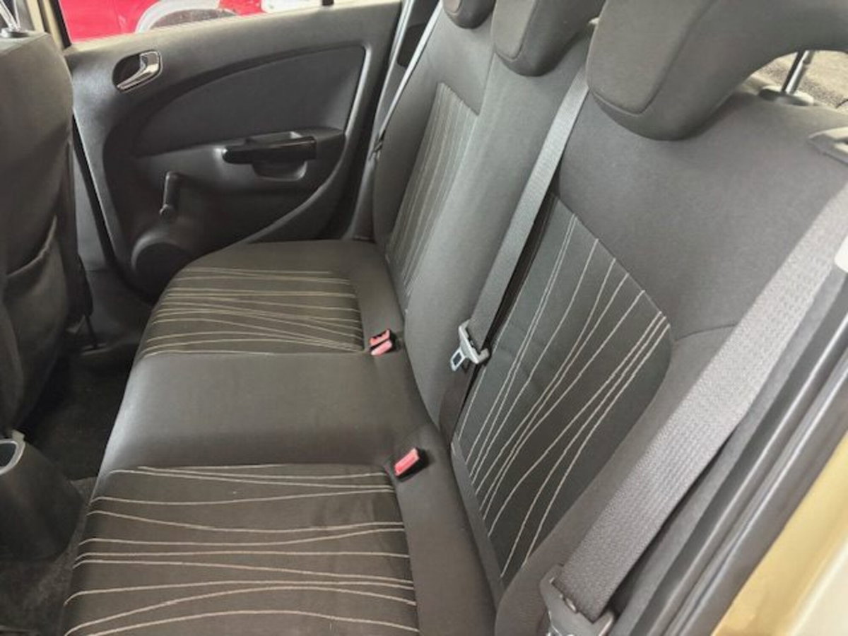 Opel Corsa 1.3 CDTI 75CV 5 porte Cosmo (12)