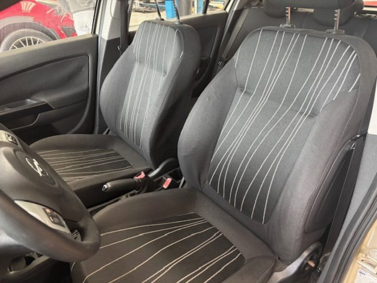 Opel Corsa 1.3 CDTI 75CV 5 porte Cosmo (7)