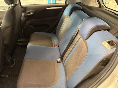 Fiat Punto Evo 1.4 5 porte Active EasyPower (9)