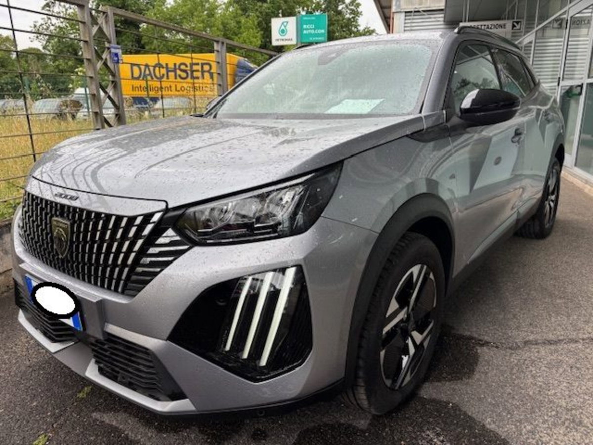 Peugeot 2008 PureTech 100 S&S Allure (2)