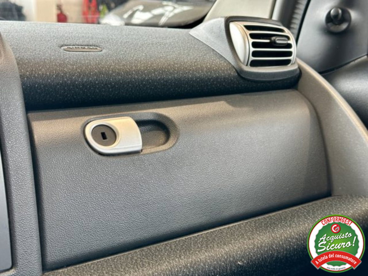 smart Fortwo 1000 52 kW MHD coupé passion (13)