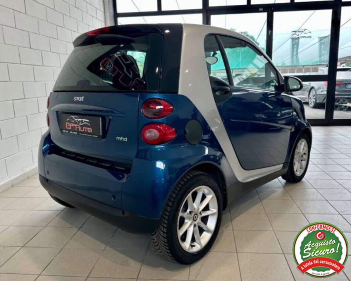 smart Fortwo 1000 52 kW MHD coupé passion (4)