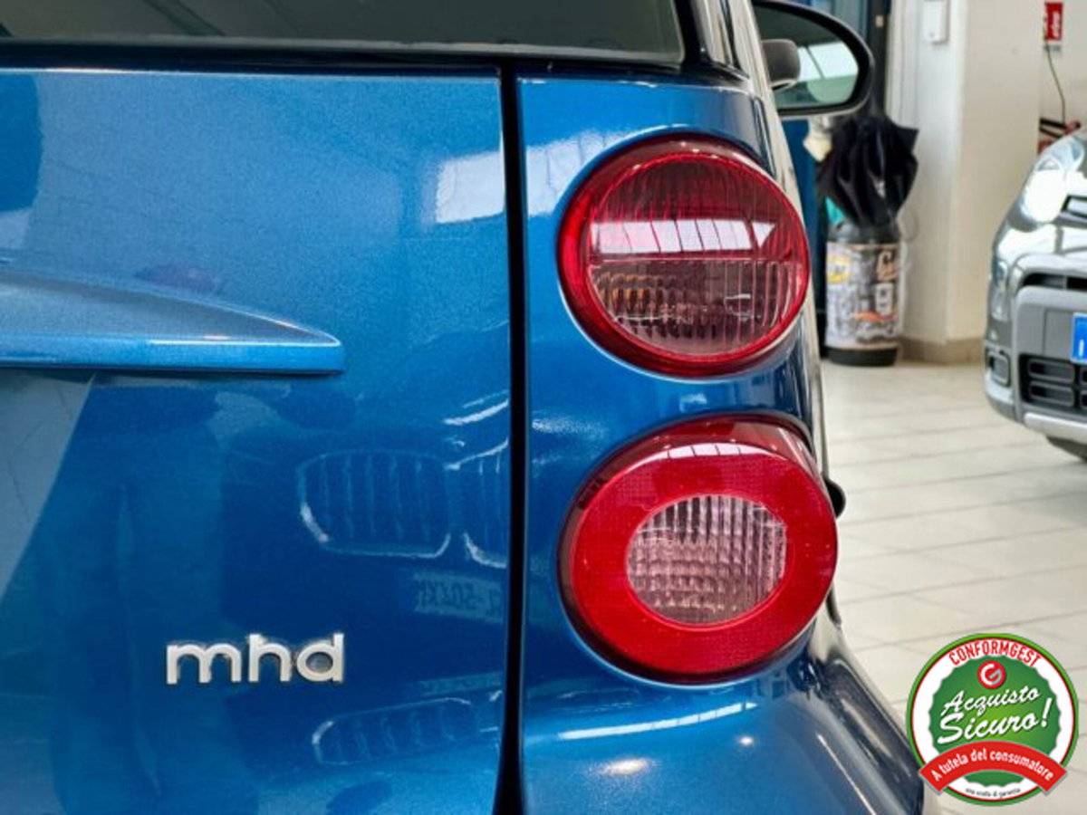 smart Fortwo 1000 52 kW MHD coupé passion (6)