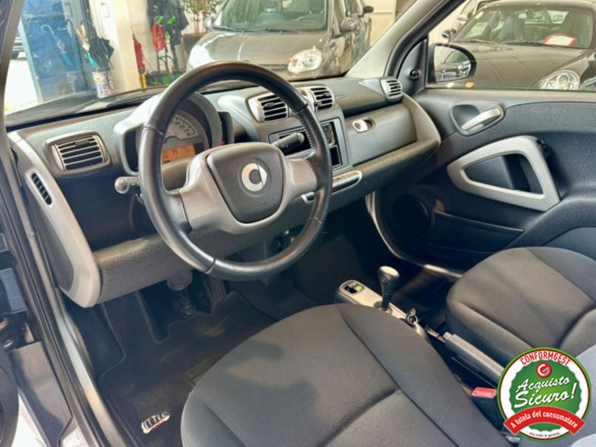 smart Fortwo 1000 52 kW MHD coupé passion (9)