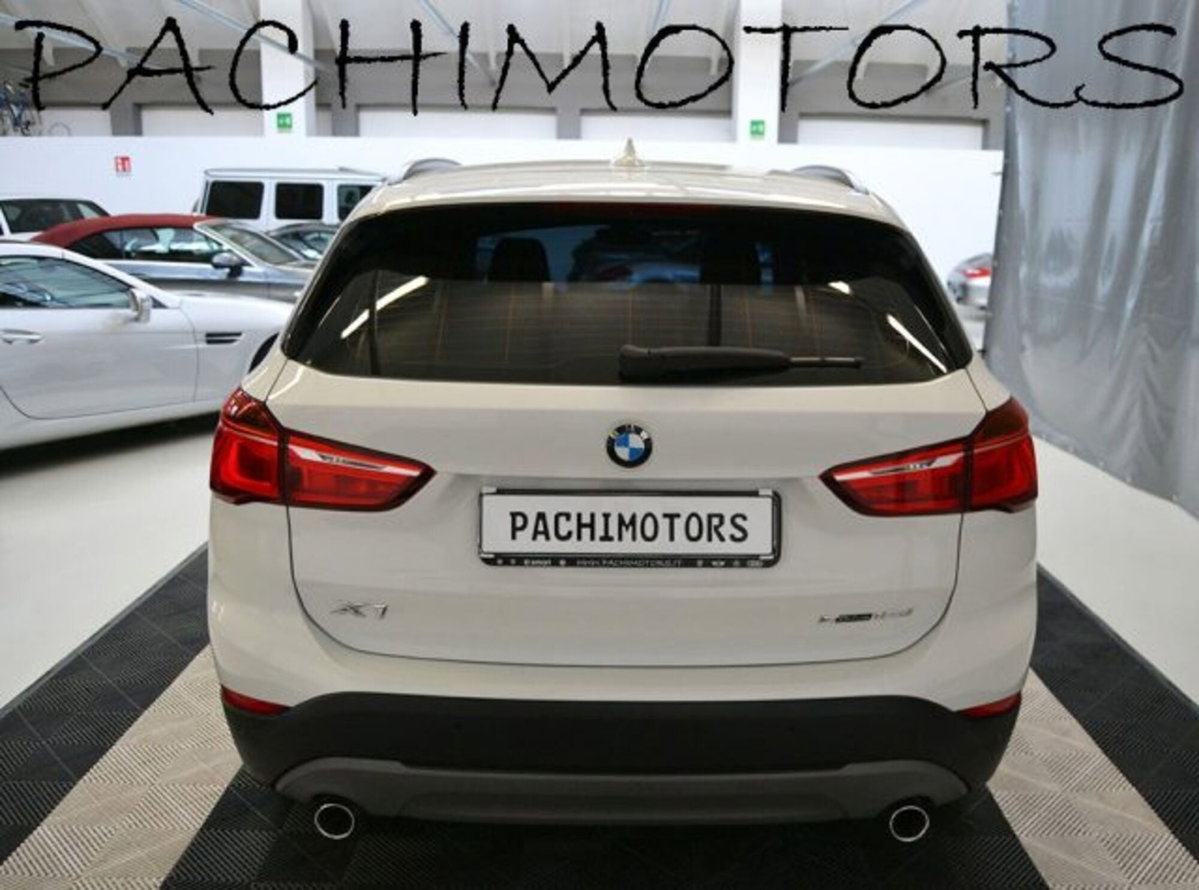 BMW X1 sDrive18d (15)