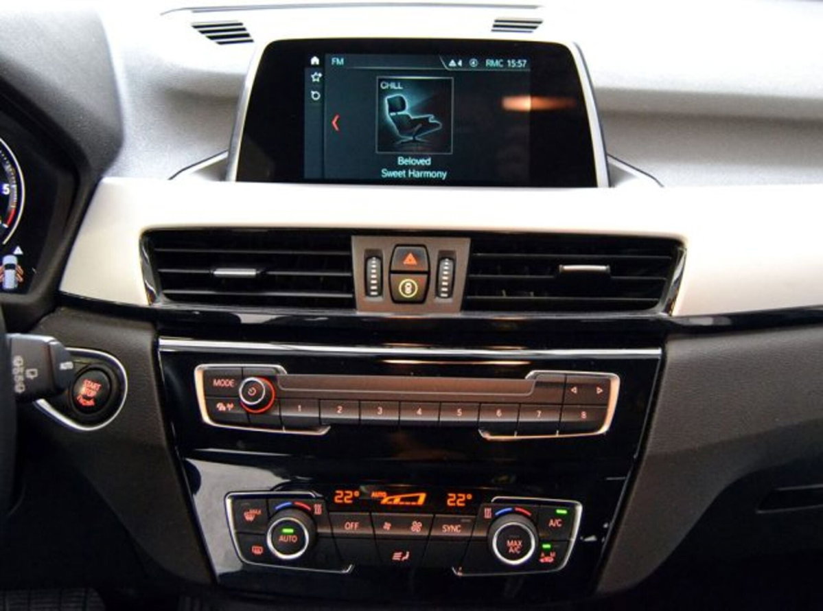 BMW X1 sDrive18d (6)