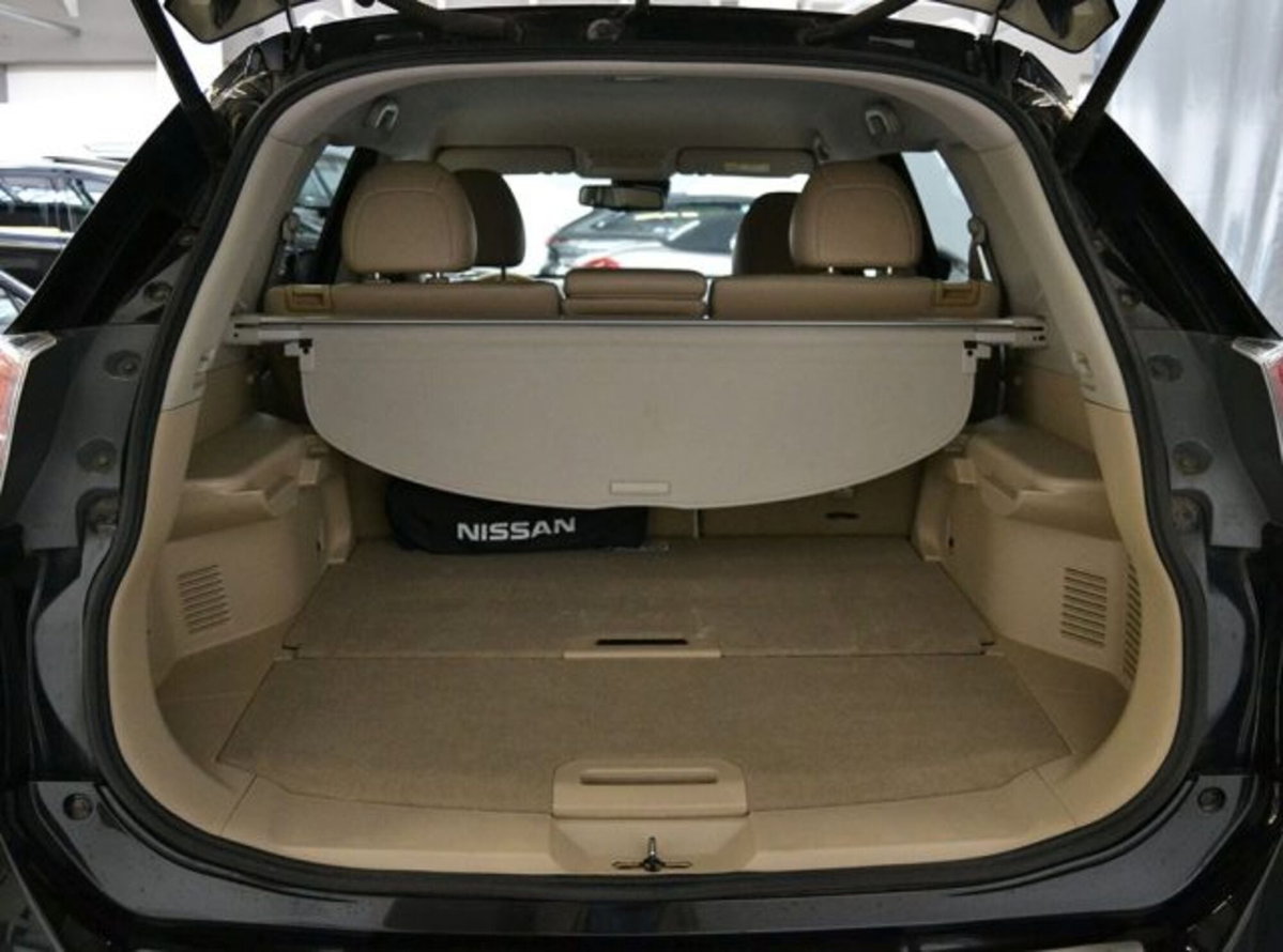 Nissan X-Trail 2.0 dCi 4WD Tekna (14)