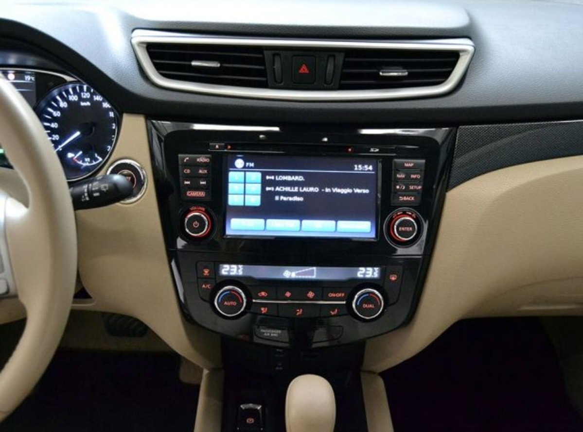 Nissan X-Trail 2.0 dCi 4WD Tekna (7)