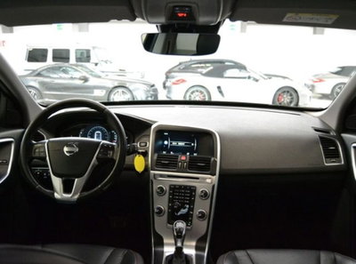 Volvo XC60 D4 Geartronic Volvo Ocean Race N1 (6)
