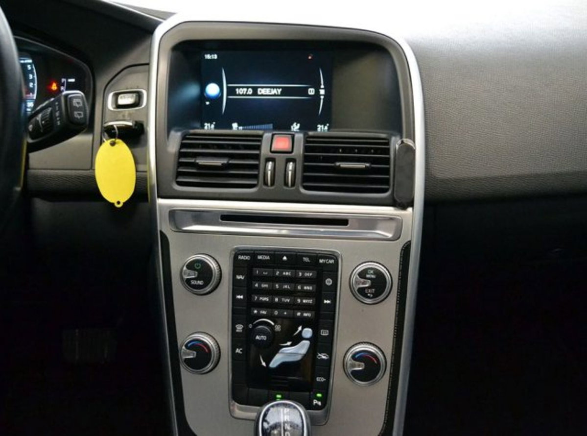Volvo XC60 D4 Geartronic Volvo Ocean Race N1 (7)