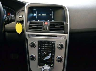 Volvo XC60 D4 Geartronic Volvo Ocean Race N1 (7)