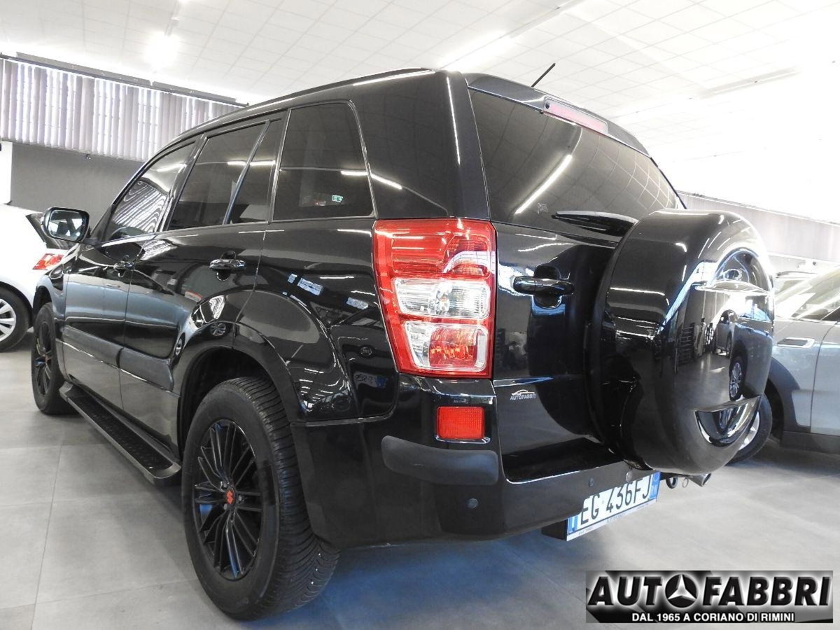 Suzuki Grand Vitara 1.9 DDiS 5 porte Offroad (3)