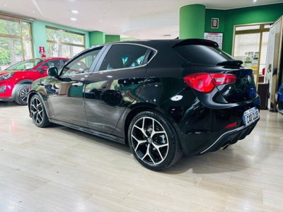 Alfa Romeo Giulietta 1.6 JTDm Sport 120cv (6)
