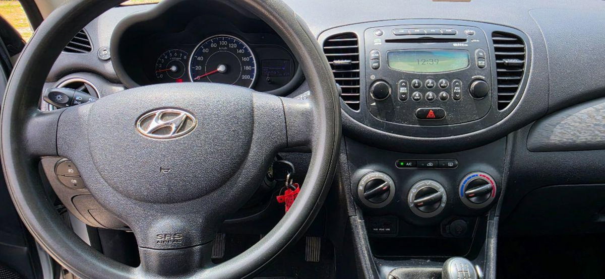 Hyundai i10 1.1 12V BlueDrive GPL Style (13)