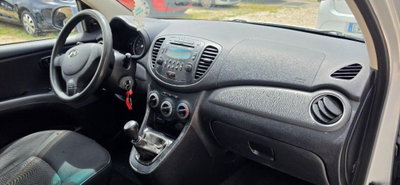 Hyundai i10 1.1 12V BlueDrive GPL Style (18)