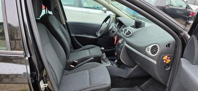 Renault Clio 1.2 16V 5 porte 20th Anniversario (17)