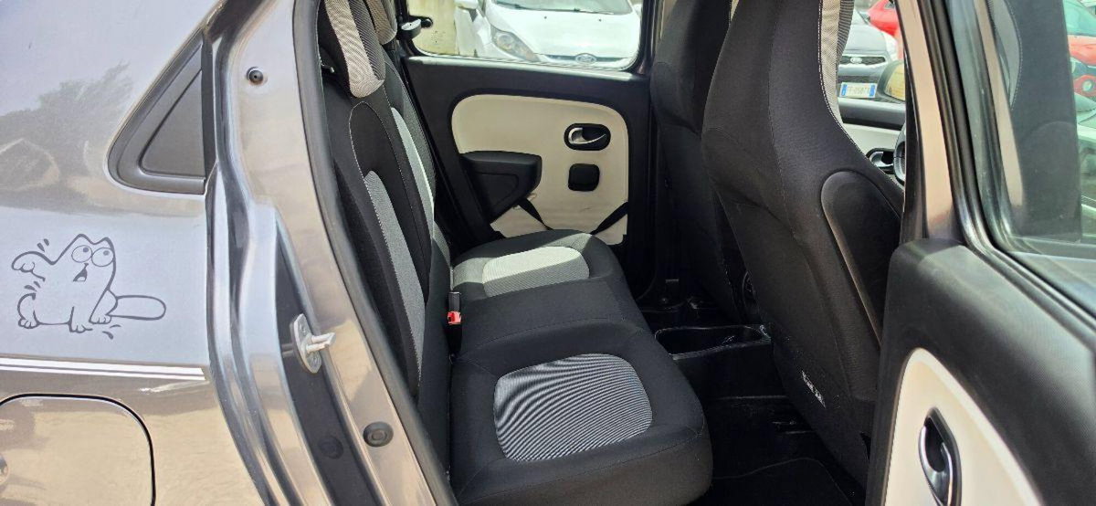 Renault Twingo SCe Stop&Start Lovely (16)