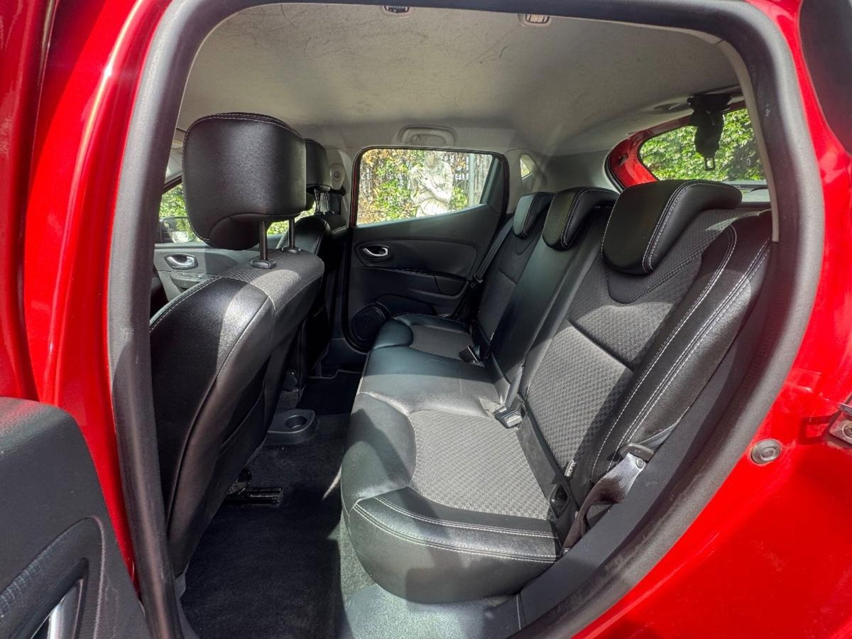 Renault Clio TCe 12V 90 CV GPL 5 porte Moschino Life (10)