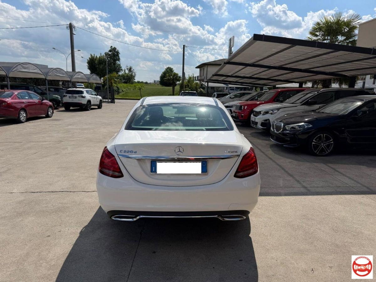 Mercedes-Benz Classe C 220 d 4Matic Auto Sport (4)