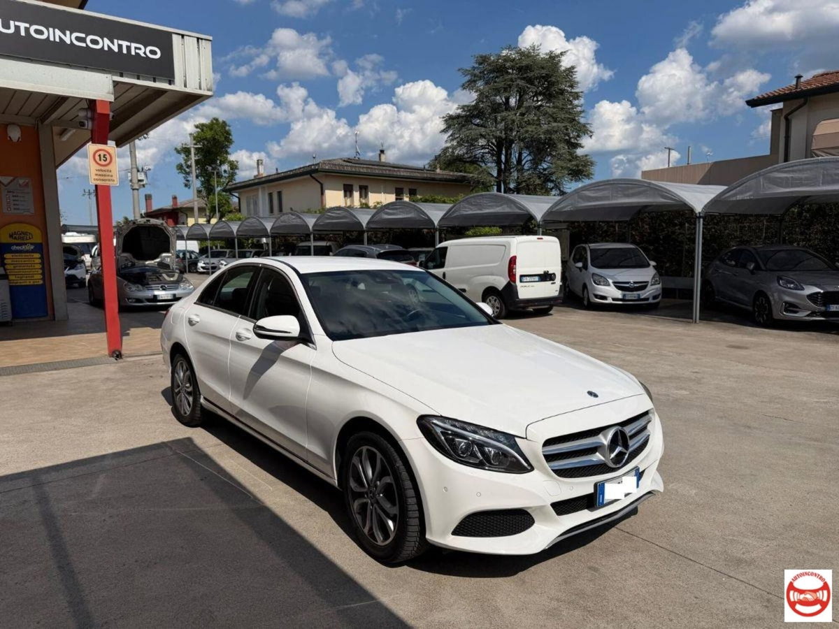 Mercedes-Benz Classe C 220 d 4Matic Auto Sport (7)
