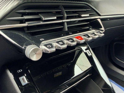 Peugeot 2008 1.2 hybrid Active 136cv e-dcs6 (17)