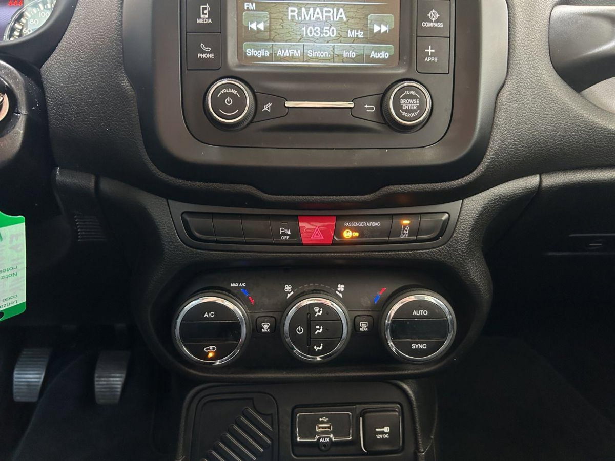 Jeep Renegade 1.6 Mjt 120 CV Limited (15)
