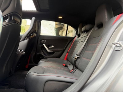 Mercedes-Benz Classe A 35 AMG 4Matic (17)