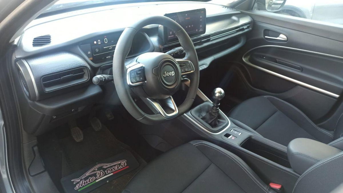 Jeep Avenger 1.2 turbo Altitude fwd 100cv (4)