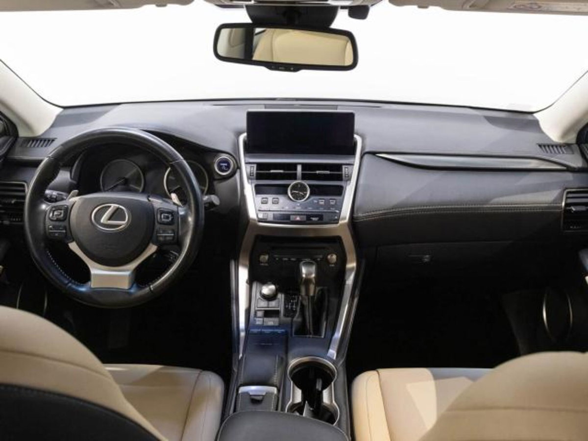Lexus NX Hybrid (13)