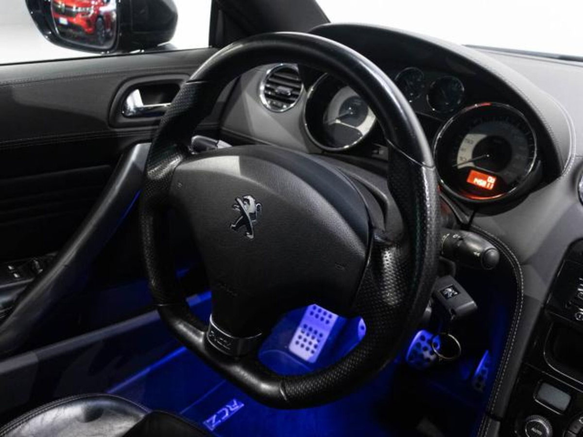 Peugeot RCZ 1.6 THP 200CV (10)