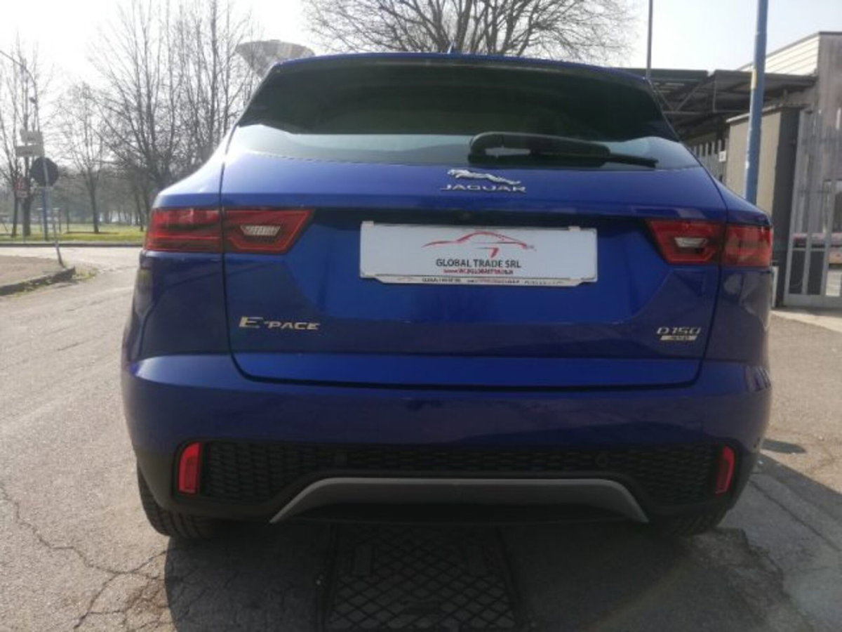 Jaguar E-Pace 2.0D 150 CV AWD aut. (11)