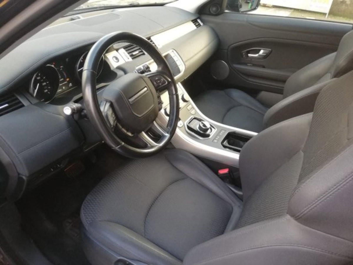 Land Rover Range Rover Evoque 2.0 eD4 5p. Pure (18)