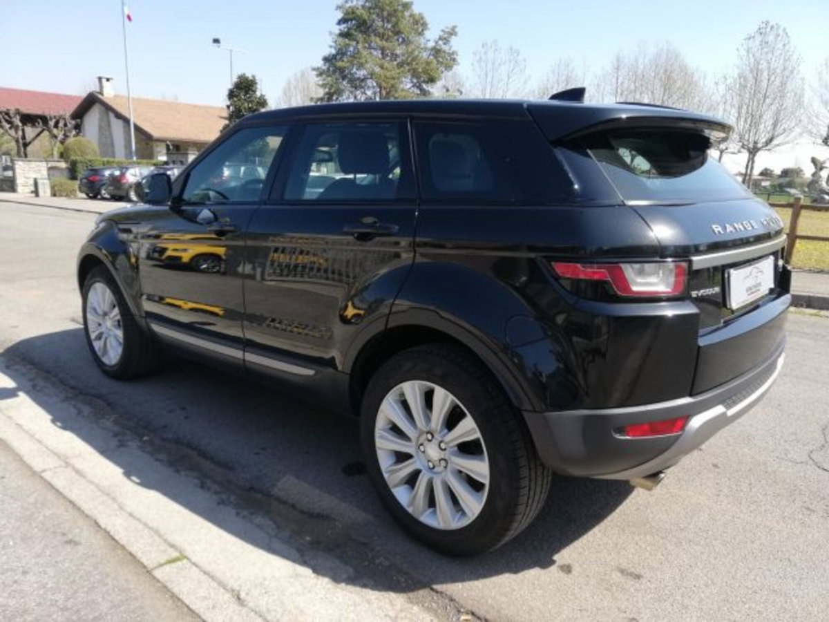 Land Rover Range Rover Evoque 2.0 eD4 5p. Pure (5)