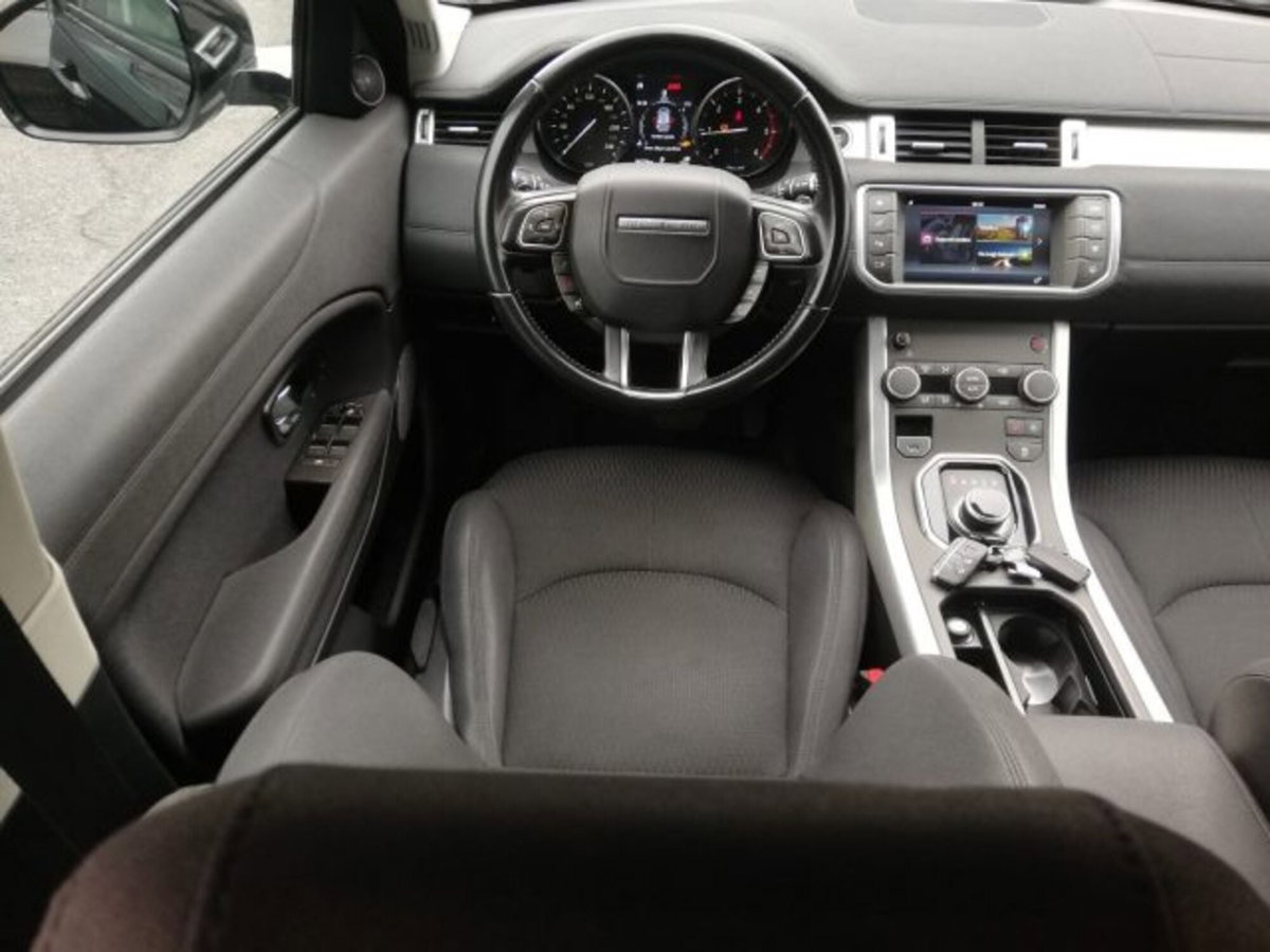 Land Rover Range Rover Evoque 2.0 eD4 5p. Pure (9)