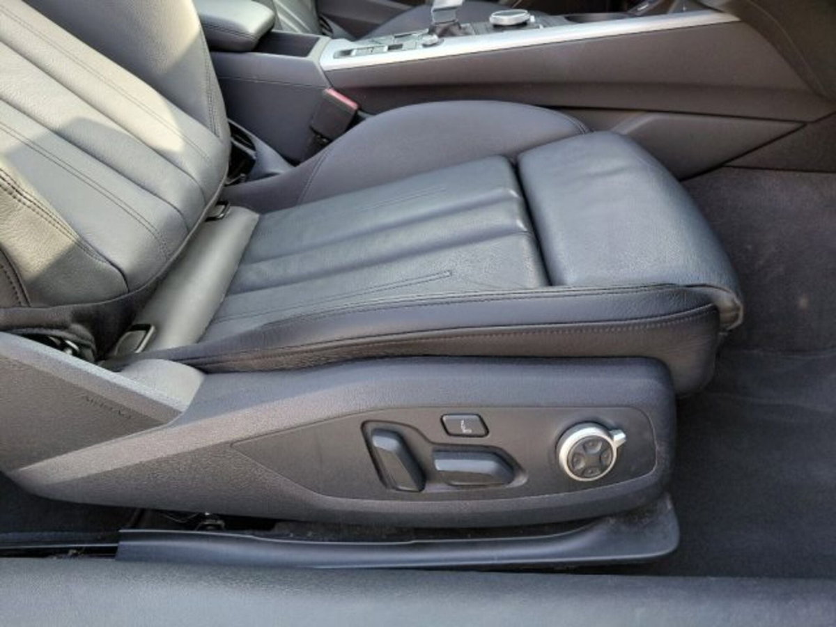 Audi A5 Cabrio 40 TDI quattro S tronic Sport (13)