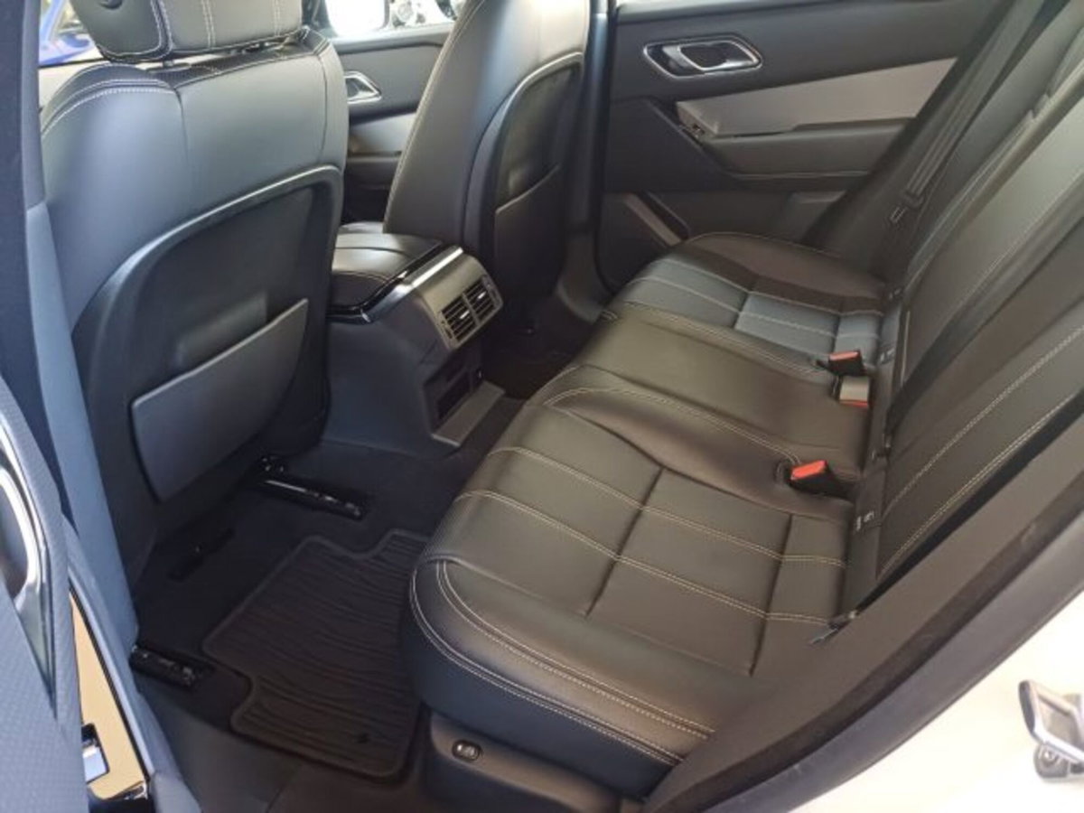 Land Rover Range Rover Velar 2.0D I4 180 CV R-Dynamic S (11)