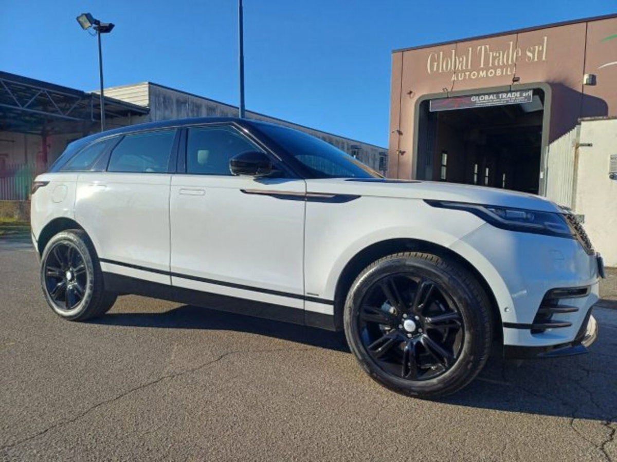 Land Rover Range Rover Velar 2.0D I4 180 CV R-Dynamic S (18)