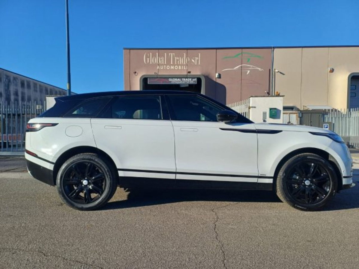Land Rover Range Rover Velar 2.0D I4 180 CV R-Dynamic S (4)