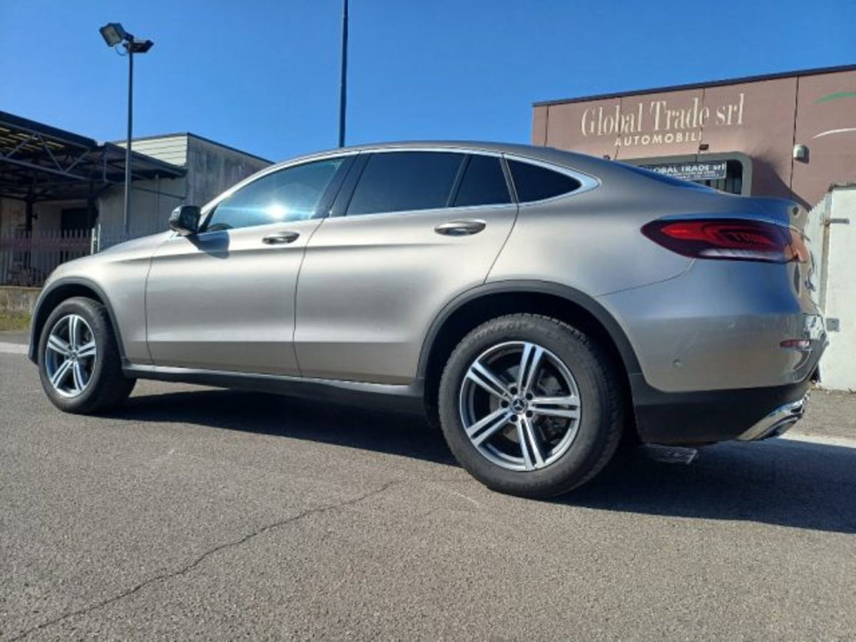 Mercedes-Benz GLC Coupé 300 d 4Matic Coupé Sport (2)