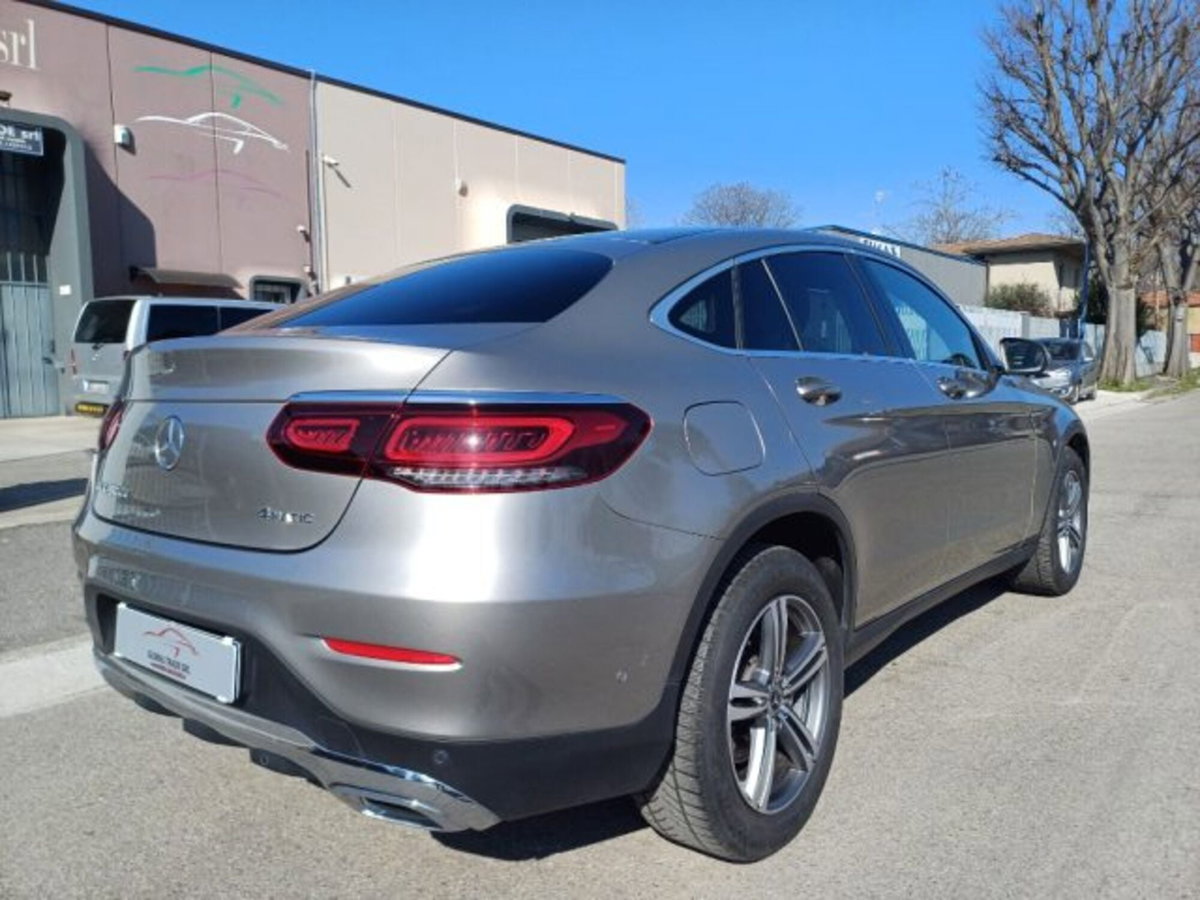 Mercedes-Benz GLC Coupé 300 d 4Matic Coupé Sport (3)