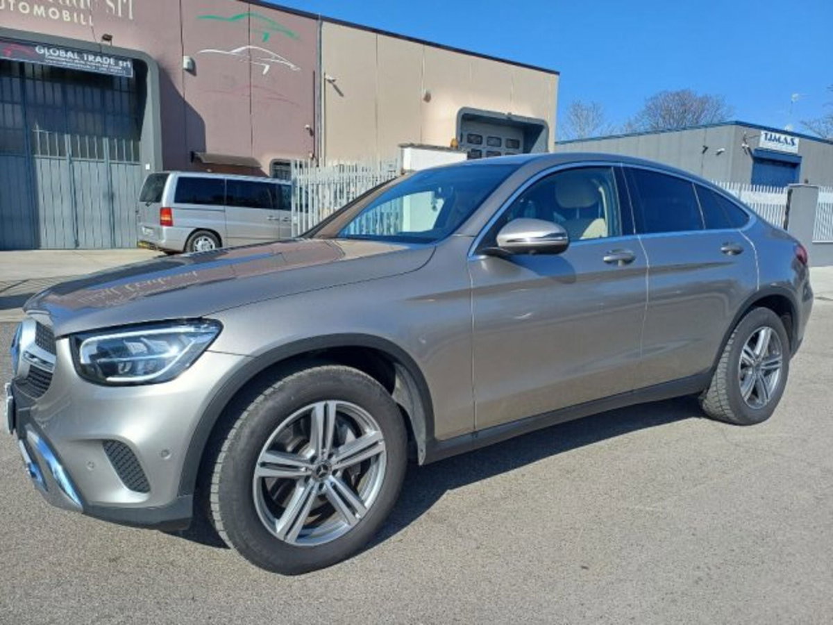 Mercedes-Benz GLC Coupé 300 d 4Matic Coupé Sport (7)
