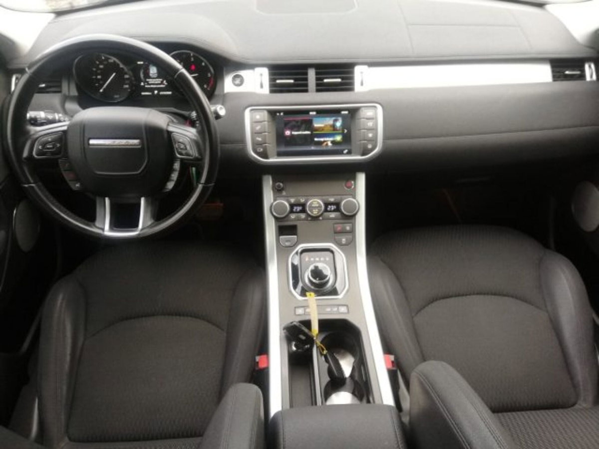 Land Rover Range Rover Evoque 2.0 eD4 5p. Pure (13)