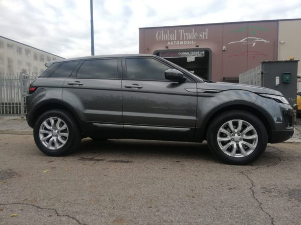 Land Rover Range Rover Evoque 2.0 eD4 5p. Pure (19)